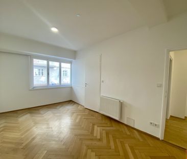 Near Modenapark: perfect singles apartment with special atmosphere - Photo 1