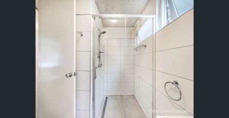 Tree-top Escape Close to Amenities - Photo 5