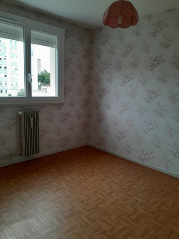 T4 CENTRE-VILLE CHAGNY - Photo 4