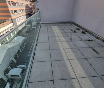 Zentral gelegene 3.5-Zimmer-Wohnung in Biel - Photo 3