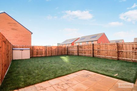 3 bedroom semi-detached house to rent - Photo 3