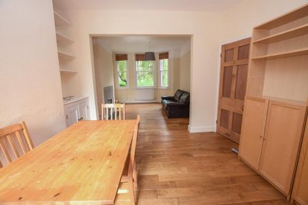 2 bedroom terraced house to rent - Photo 4