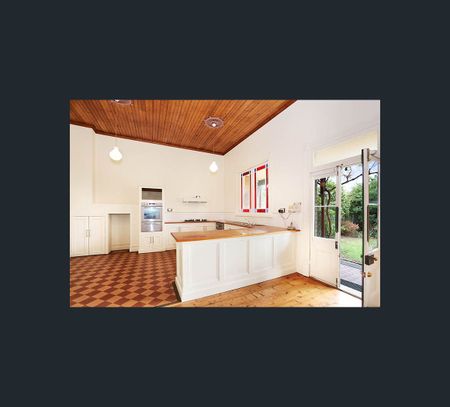 35 Cassels Road, Brunswick, Vic 3056 - Photo 5