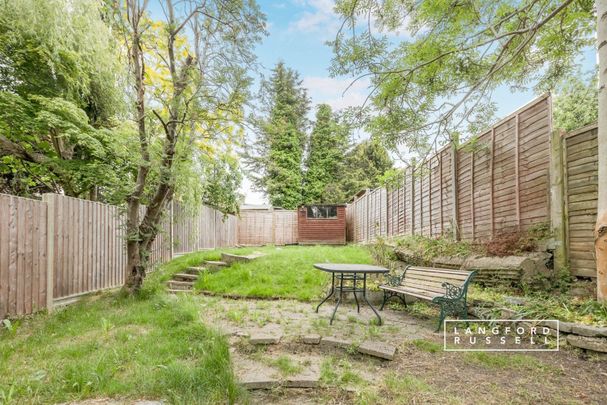 Semi-detached House to rent - Dorney Rise, Orpington, BR5 - Photo 1