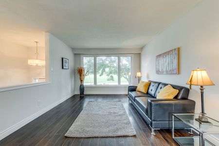 For Lease - 247 Kenwood Avenue, Burlington, Ontario - Photo 3