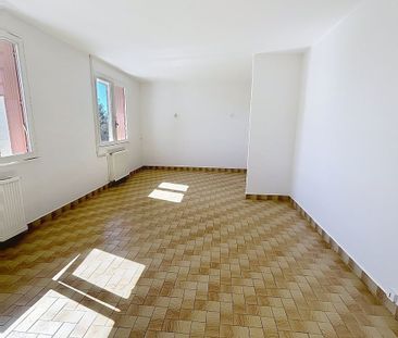 Location Appartement 3 pièces 77m² GAILLAC 81600 - Photo 6