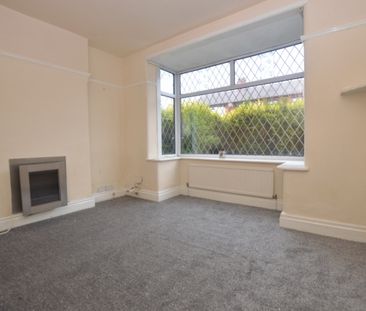 2 Bedroom Terraced House - Photo 2