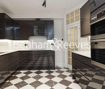 St Marys Abbots Court, Kensington, W14 - Photo 5