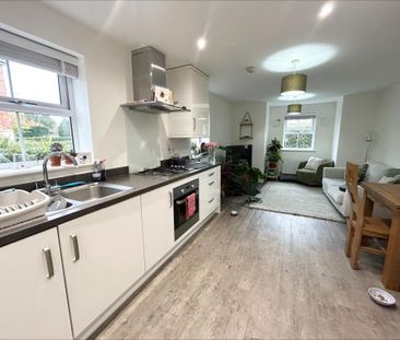 2 bedroom flat to rent - Photo 5