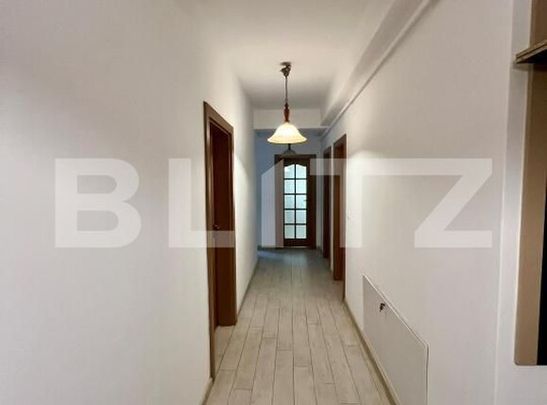 Apartament 4 camere, 90 mp, Lukoil Amaradia - Fotografie 1