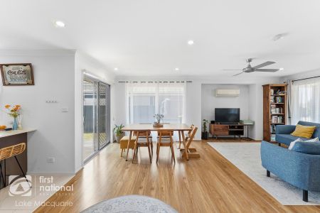 LOW MAINTENANCE STYLISH LIVING - Photo 2