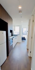 2 bed 2 bath-1303 - Photo 4