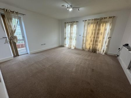 3 bedroom terraced house to rent - Photo 2