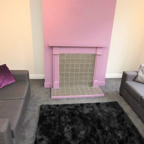 Autumn Place, Hyde Park, Leeds, LS6 1RJ - Photo 1