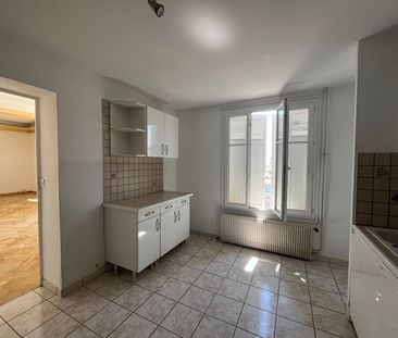 Location Maison 4 pièces 111m² - Photo 5