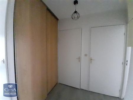 Location Appartement 2 pièces 39m² PERIGUEUX 24000 - Photo 4