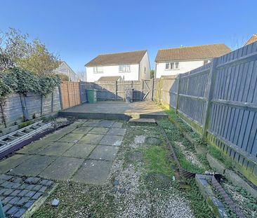 A 3 Bedroom Terraced House Instruction to Let in St Leonards-on-Sea - Photo 6