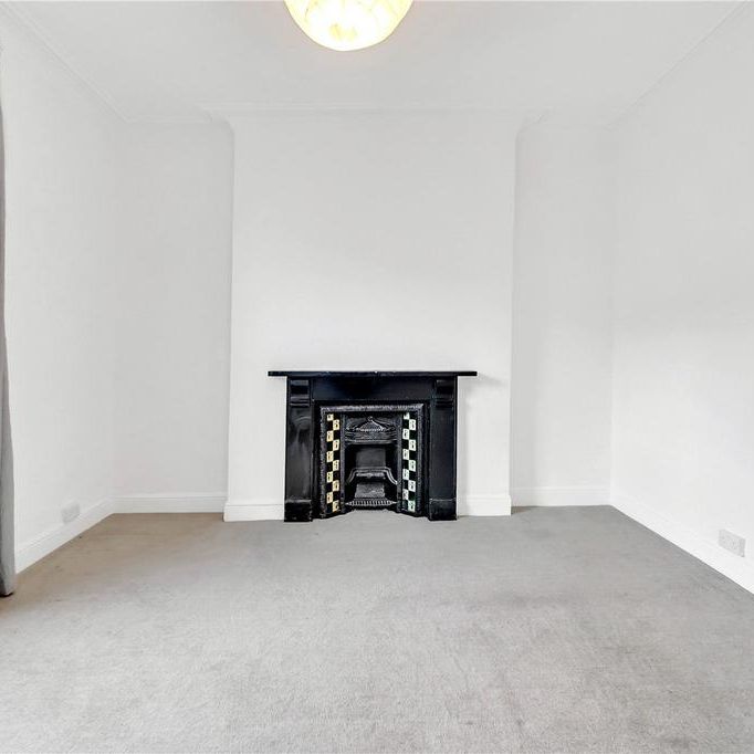 3 bedroom apartment to rent - Photo 1