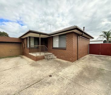 2/27 East Street, Hadfield VIC 3046 - Apartment For Rent | Domain - Photo 2
