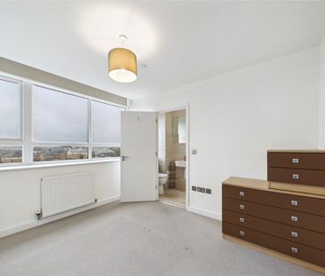 Springfield Road, Chelmsford, Essex, CM2 6JG - Photo 6