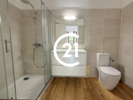 Location Appartement 82.28m² 4 pièces Fort de france - Photo 3