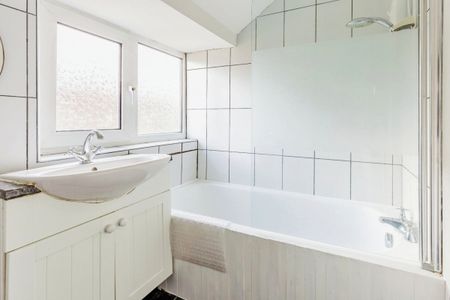 Wellington Street, KETTERING - Photo 4