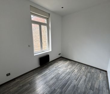 APPARTEMENT T3 NON MEUBLÉ SITUÉ QUARTIER LA HOTOIE / ST ROCH - PARKING - Photo 3
