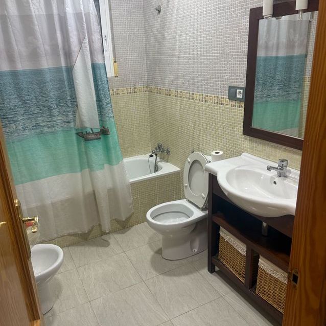 Alquiler de piso en Calle Dos de Mayo, 5 - Photo 1