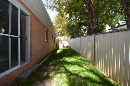 Brand New Granny Flat!! - Photo 3