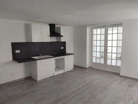 Location appartement 2 pièces - 85.16m² à Lavelanet (09300) - Photo 2