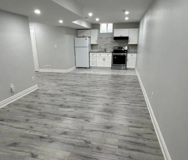 357 LA ROCCA AVENUE - Photo 2