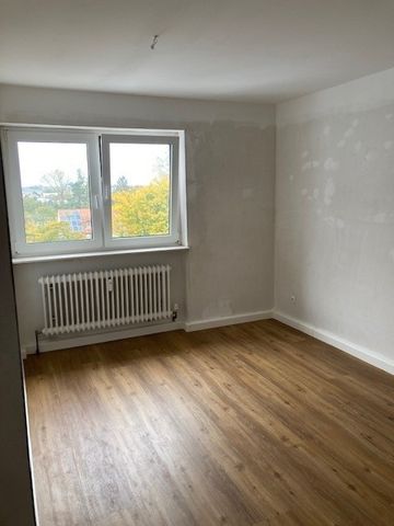 Schöne 3-Zimmer-Wohnung in Messel zu vermieten - Foto 3