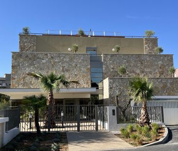 location Appartement T2 DE 40m² À CARROS - Photo 1