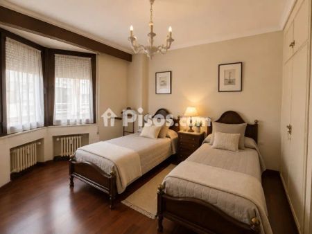 Piso en alquiler en Argüelles - Photo 3