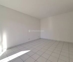 Location Appartement 3 pièces 80 m2 à Albi - Photo 6