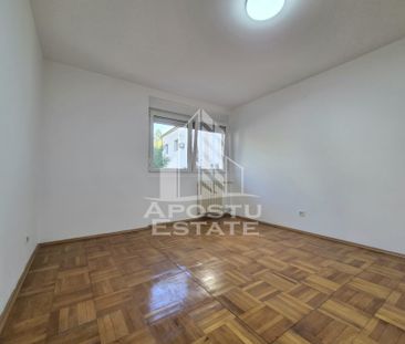 Apartament doua camere,Zona Uta - Fotografie 4