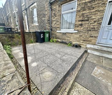 May Street, Huddersfield - Photo 6