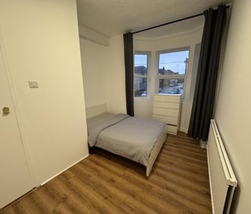 Tennyson Road, Southampton - Photo 5