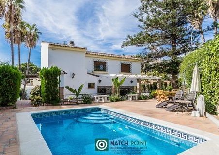 Sant Pere de Ribes, Catalonia 08810