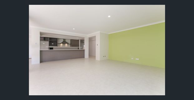 Executive Home for Lease in Sought-After Darch - Photo 1