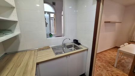 Carrer de Ferrer de Blanes, Barcelona, Catalonia 08012 - Foto 5