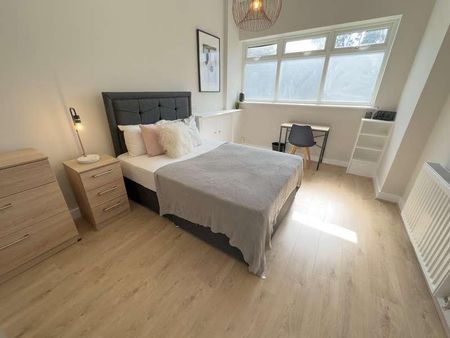 Kensington, L7 - Photo 3