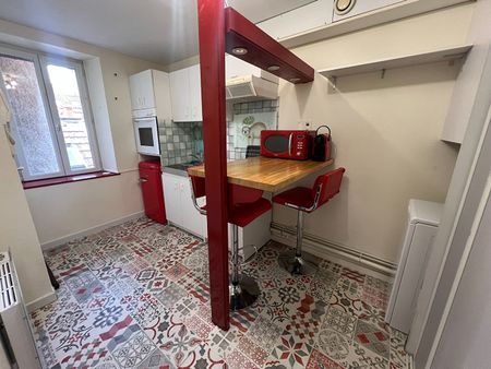 Apartment - Photo 4