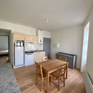 T2 meublé à Villeneuve-sur-Lot proche des commodités - Photo 2