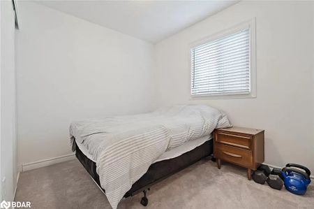 For Lease - 46 Andean Lane, Barrie, Ontario - Photo 5