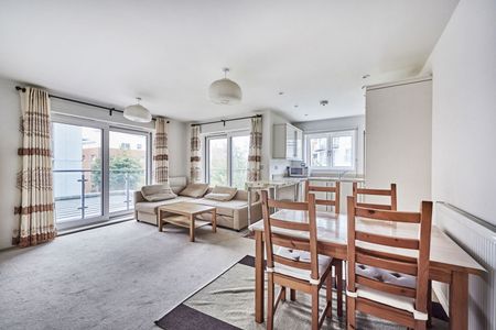 Available part-furnished from 05/06/2026 - Photo 2