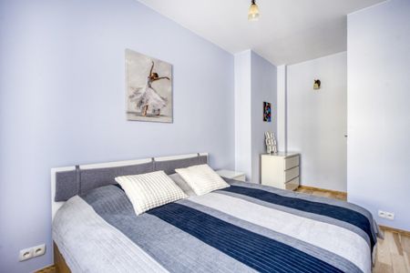 Po remoncie |3 pokoje 75 m² | miejsce postojowe - Photo 5