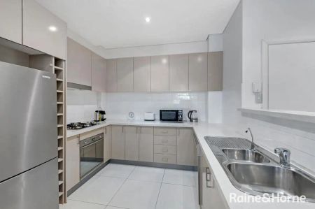 3/22-26 Mercer Street, Castle Hill NSW 2154 - Photo 4