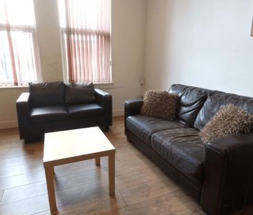 5 bedroom house to rent - Photo 1