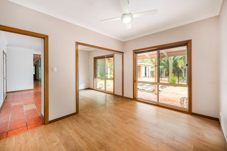 17 Parkview Place, Bridgeman Downs QLD 4035 - House For Rent | Domain - Photo 4